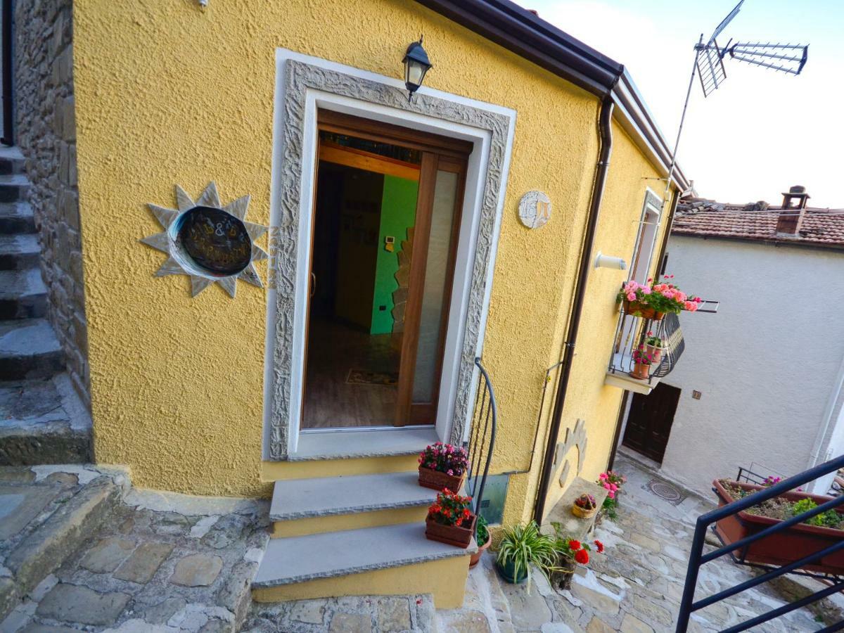 B&B L'Arabatana Pietrapertosa Kültér fotó